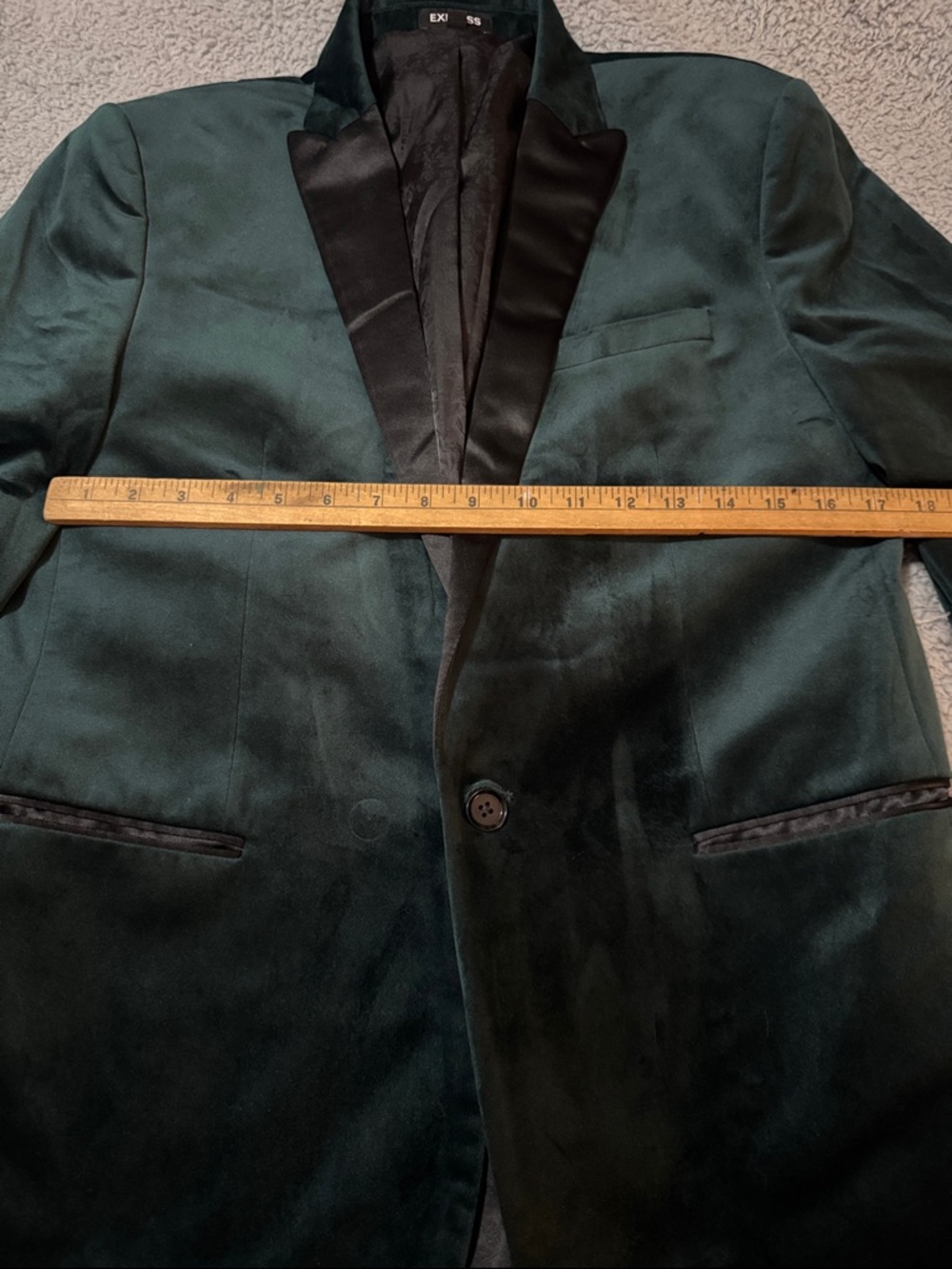Express Men's Velvet Tuxedo Blazer - Dark Green with Black Satin Lapel - Picture 7 of 7